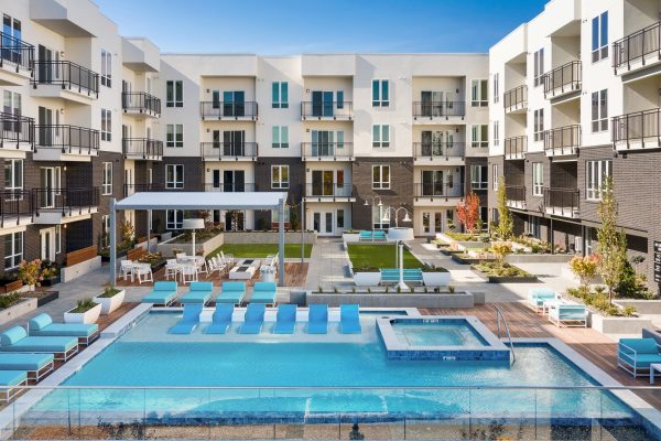 55+ Luxury Apartments for Lease in Meridian